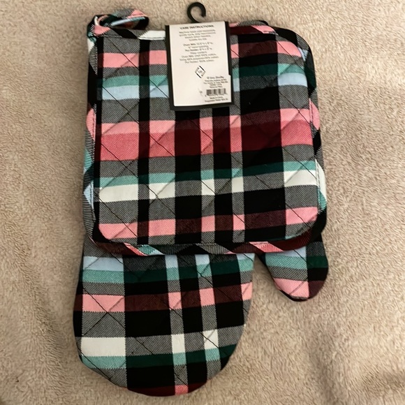Vera Bradley Pot Holder & Oven Mitt Set NWT - Picture 3 of 5